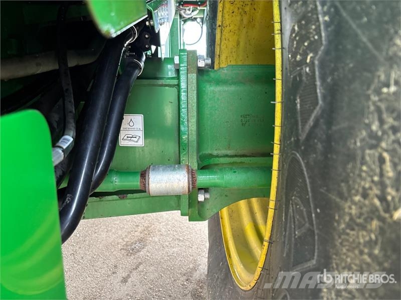 John Deere S690 Leikkuupuimurit