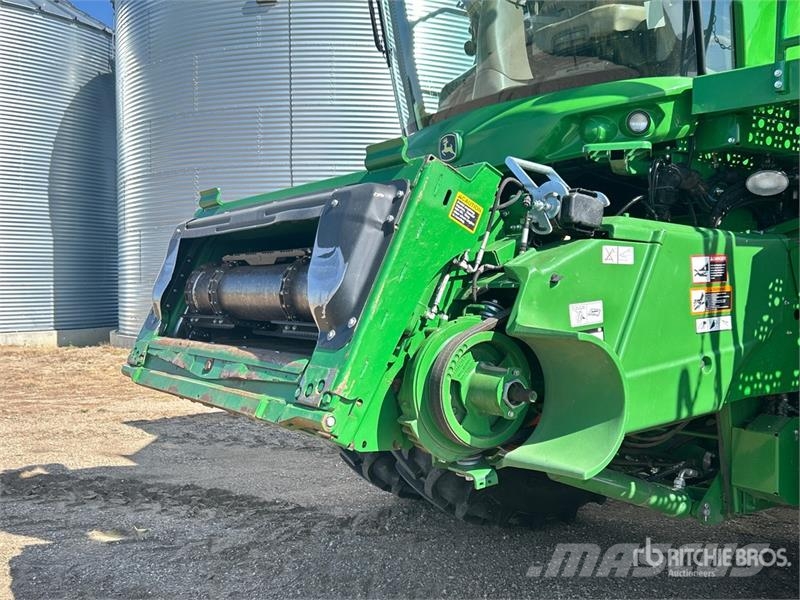 John Deere S690 Leikkuupuimurit