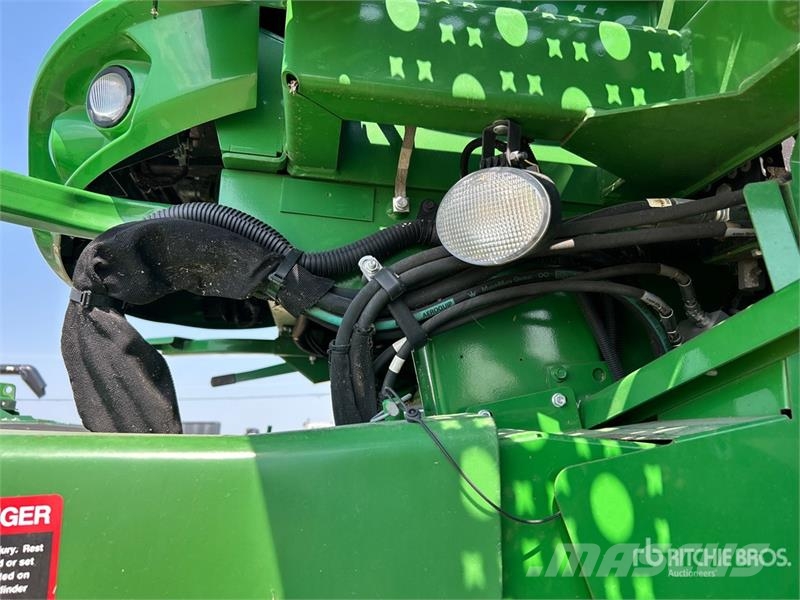 John Deere S690 Kombájnok