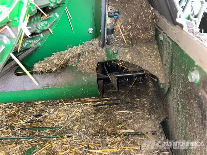 John Deere S690 Kombájnok