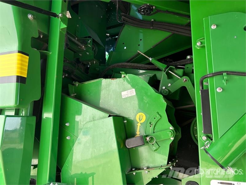 John Deere S690 Kombájnok