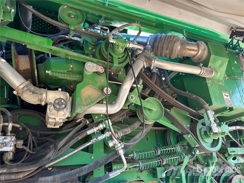 John Deere S690 Maaidorsmachines