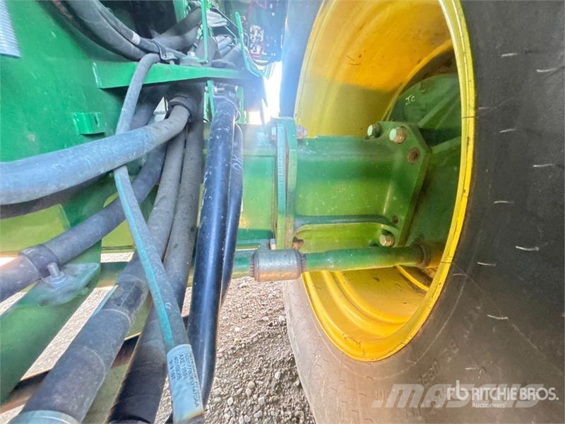 John Deere S690 コンバイン