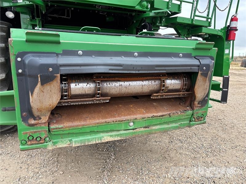 John Deere S690 Leikkuupuimurit