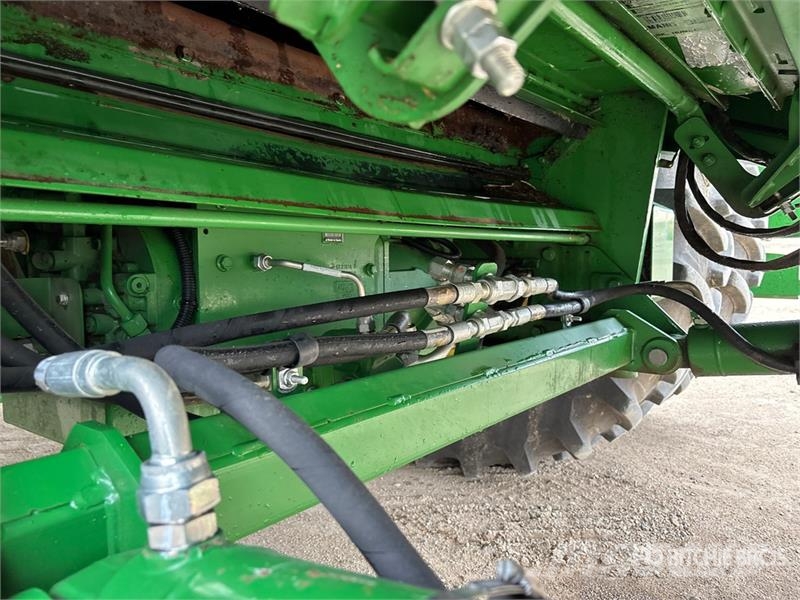John Deere S690 Leikkuupuimurit