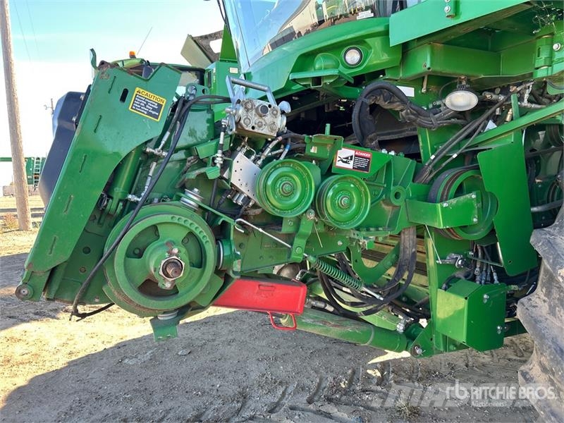 John Deere S690 Maaidorsmachines
