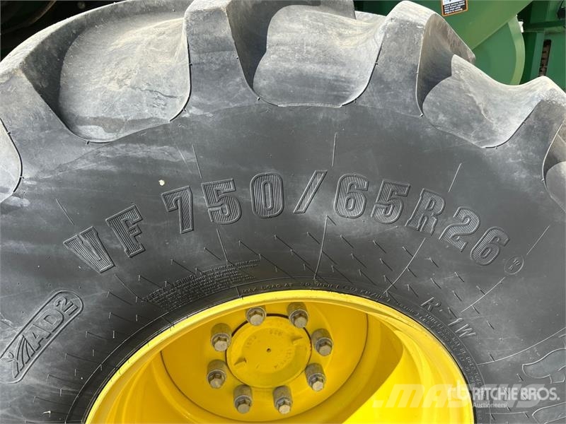 John Deere S690 Kombájnok