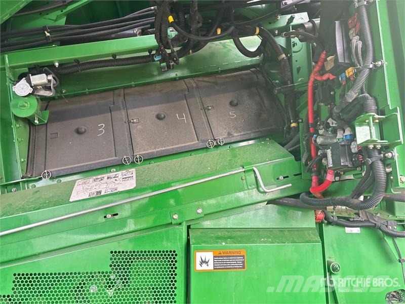 John Deere S690 حصادات
