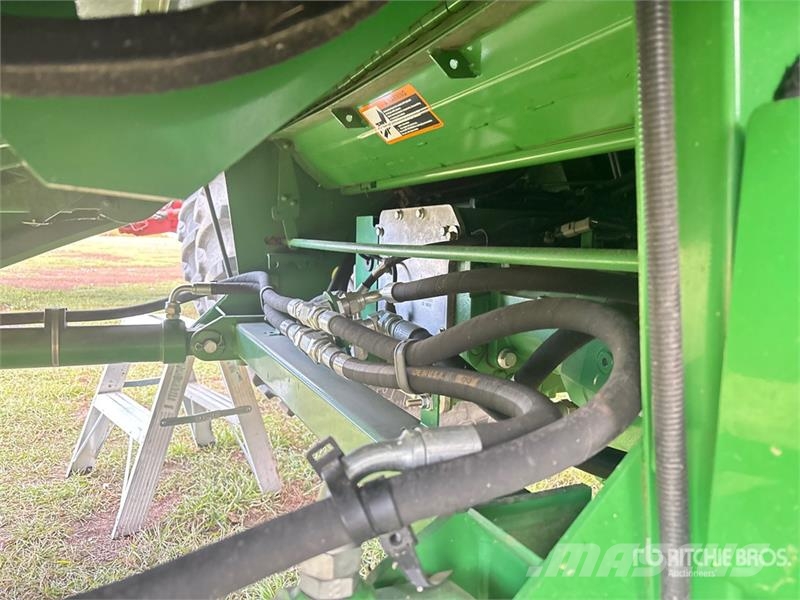 John Deere S690 حصادات