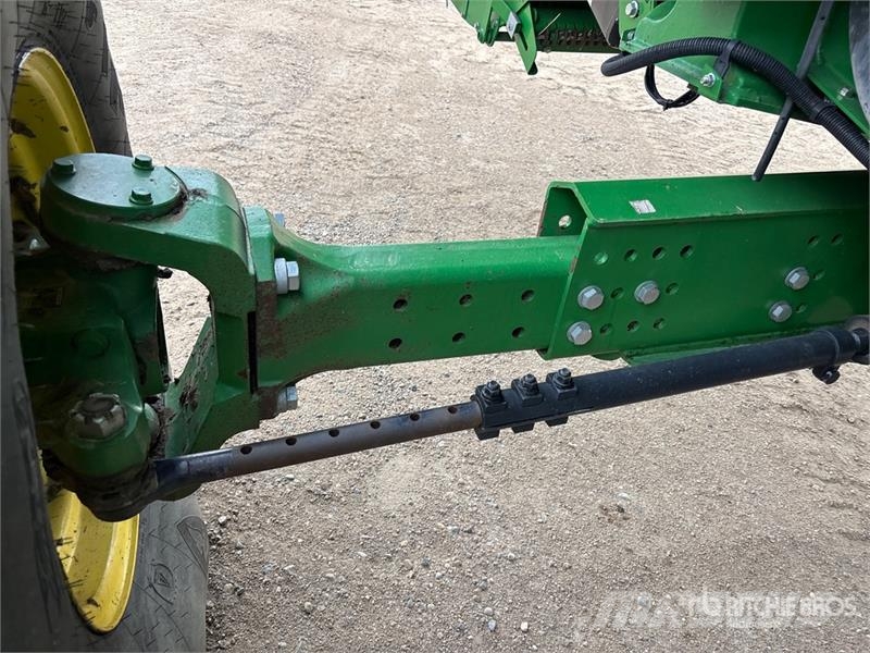 John Deere S690 Leikkuupuimurit