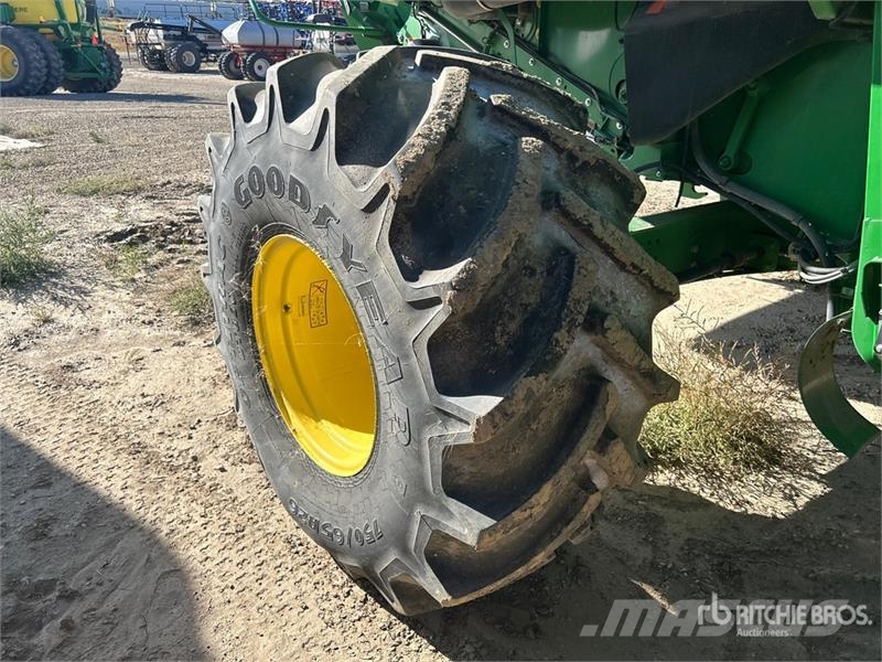 John Deere S690 Maaidorsmachines
