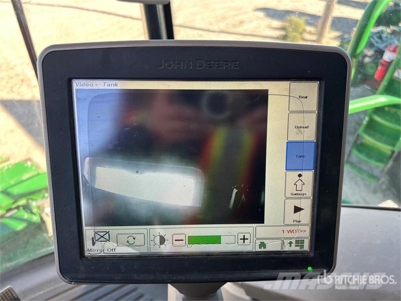 John Deere S690 Maaidorsmachines