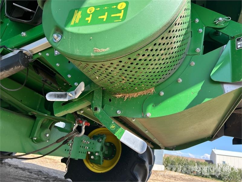 John Deere S690 Leikkuupuimurit