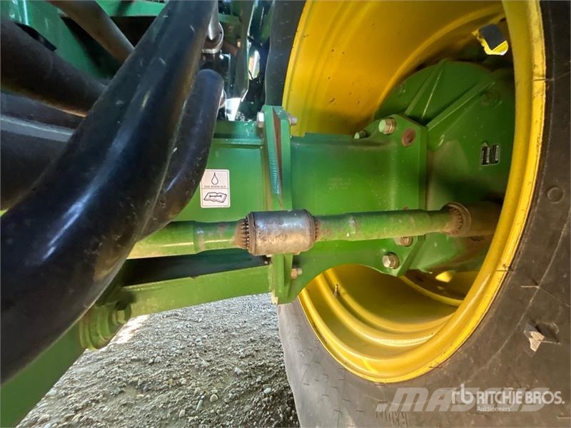 John Deere S690 コンバイン