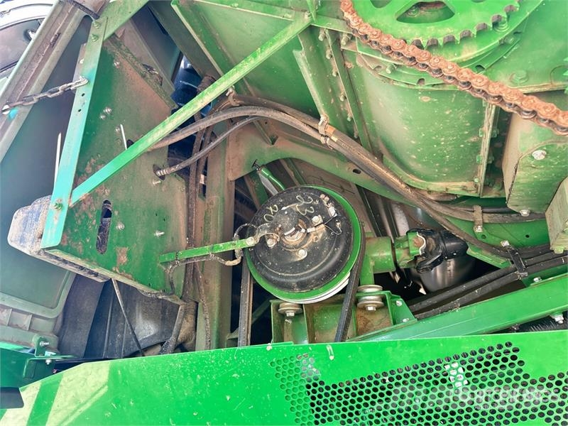 John Deere S690 Leikkuupuimurit
