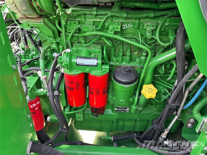 John Deere S770 Combine Harvester Sklízecí mlátičky
