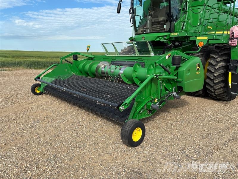 John Deere S770 Combine Harvester Sklízecí mlátičky