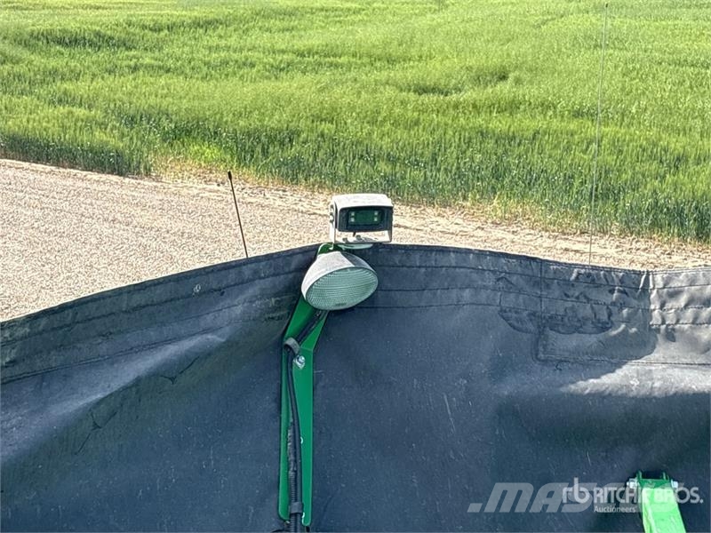 John Deere S770 Combine Harvester Sklízecí mlátičky