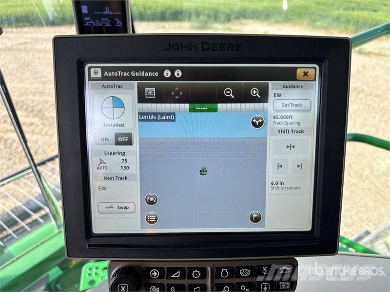 John Deere S770 Combine Harvester Sklízecí mlátičky