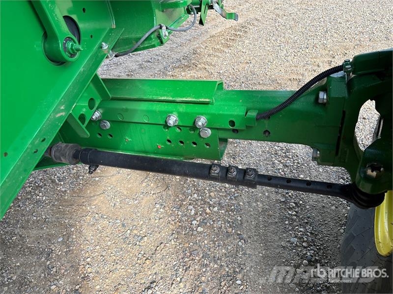 John Deere S770 Combine Harvester Sklízecí mlátičky