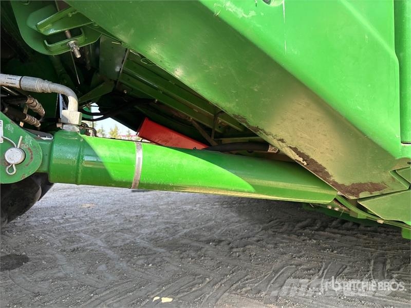 John Deere S780 4x4 Combine Harvester Kombinované zberacie stroje