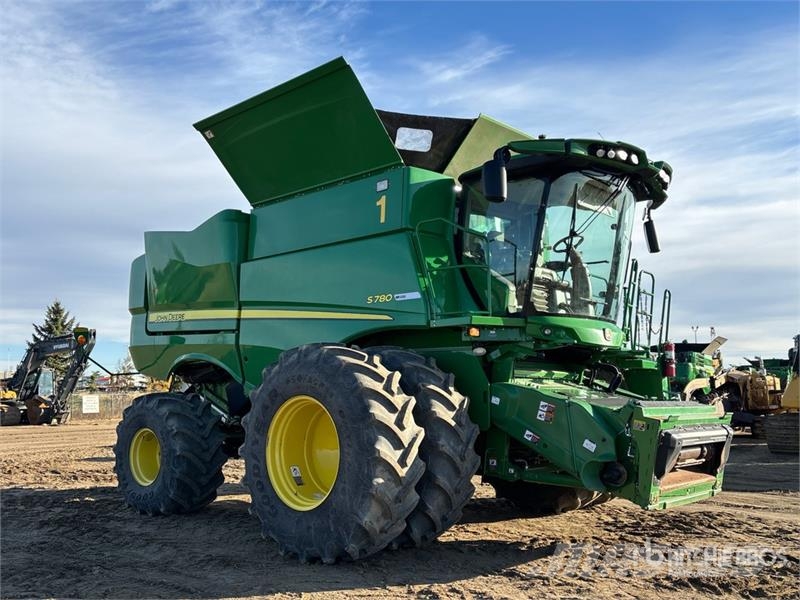 John Deere S780 4x4 Combine Harvester Cosechadoras combinadas