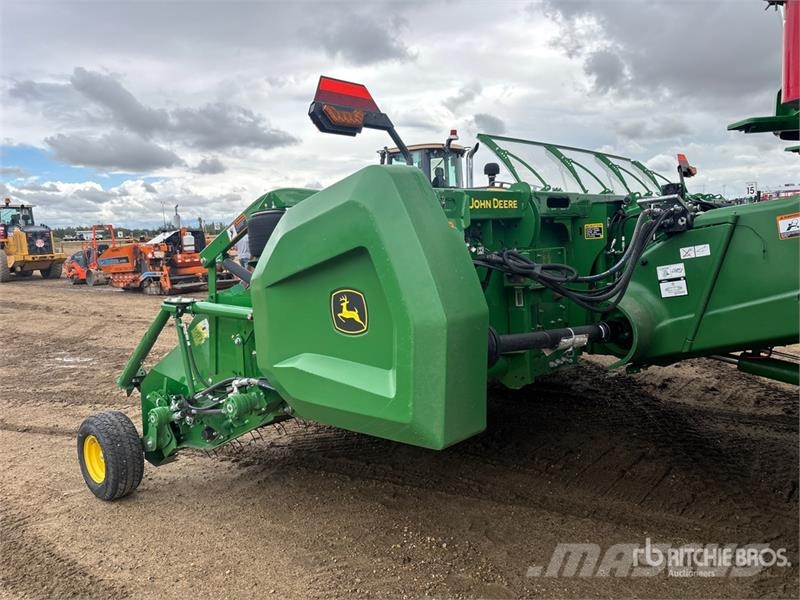John Deere S780 4x4 Combine Harvester Mähdrescher