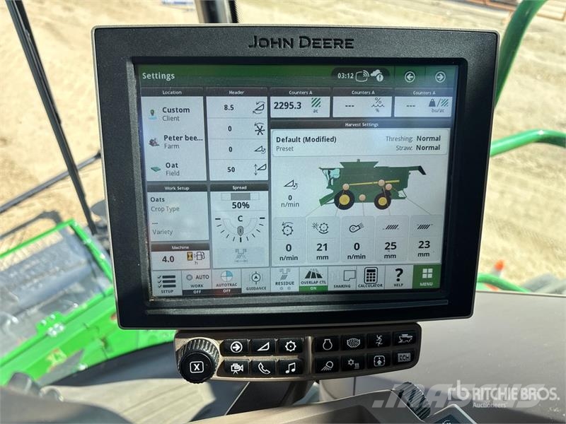 John Deere S780 4x4 Combine Harvester Kombinované zberacie stroje