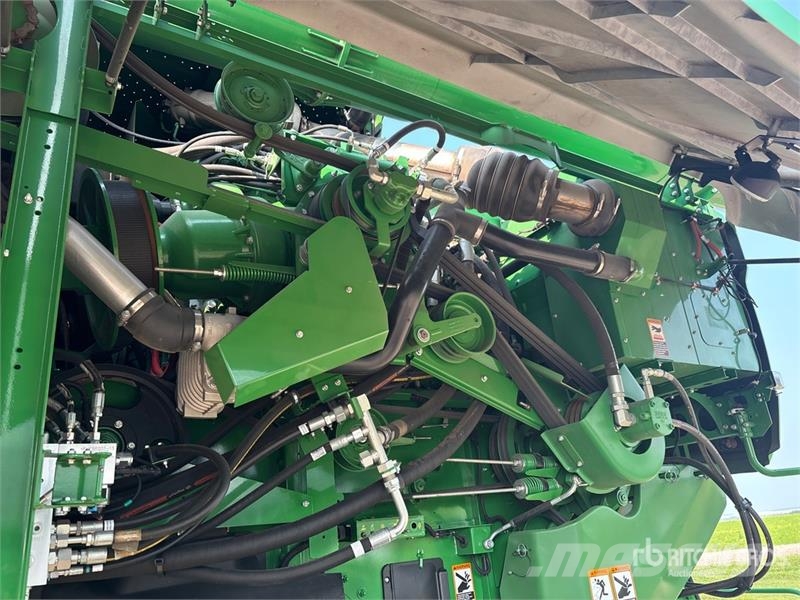 John Deere S780 Combine Harvester コンバイン