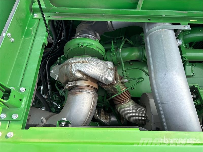 John Deere S780 Combine Harvester コンバイン