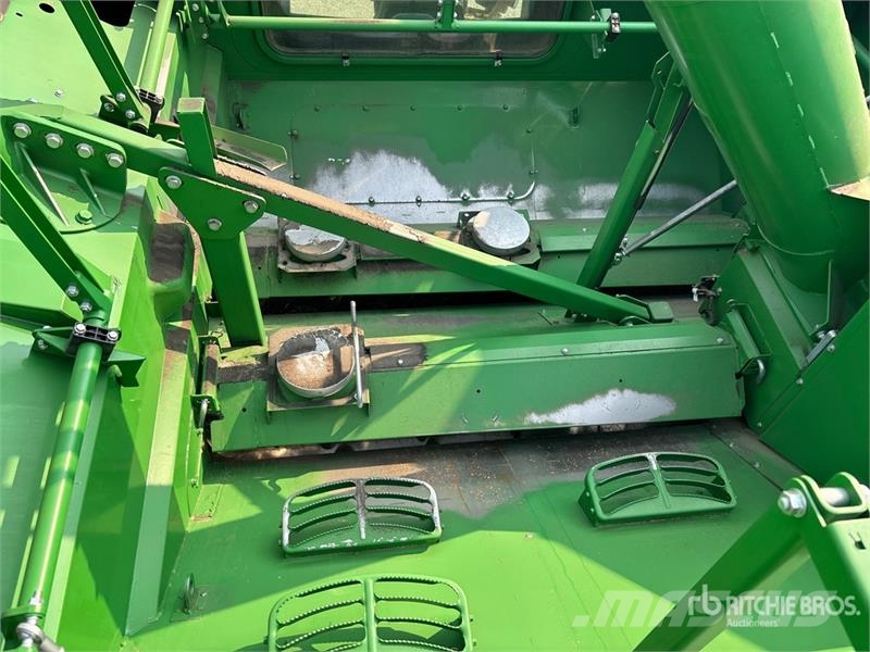 John Deere S780 Combine Harvester コンバイン