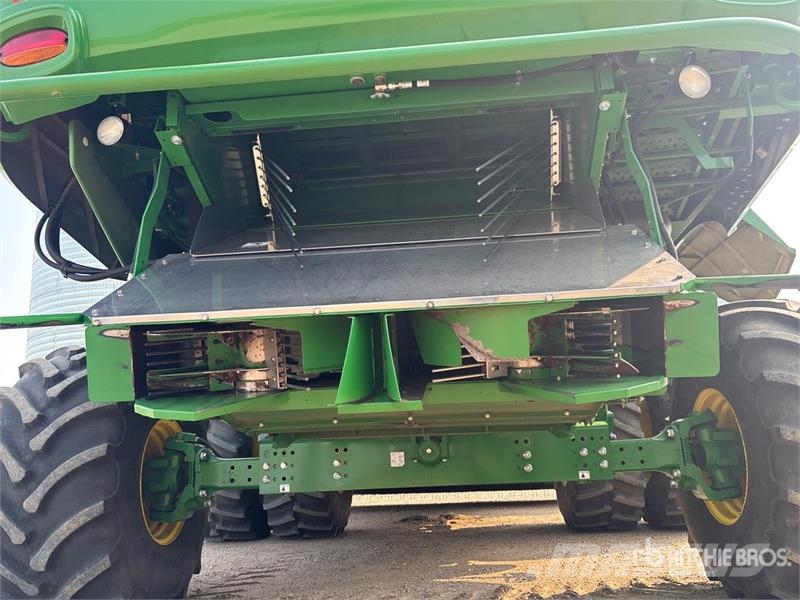John Deere S780 Combine Harvester コンバイン