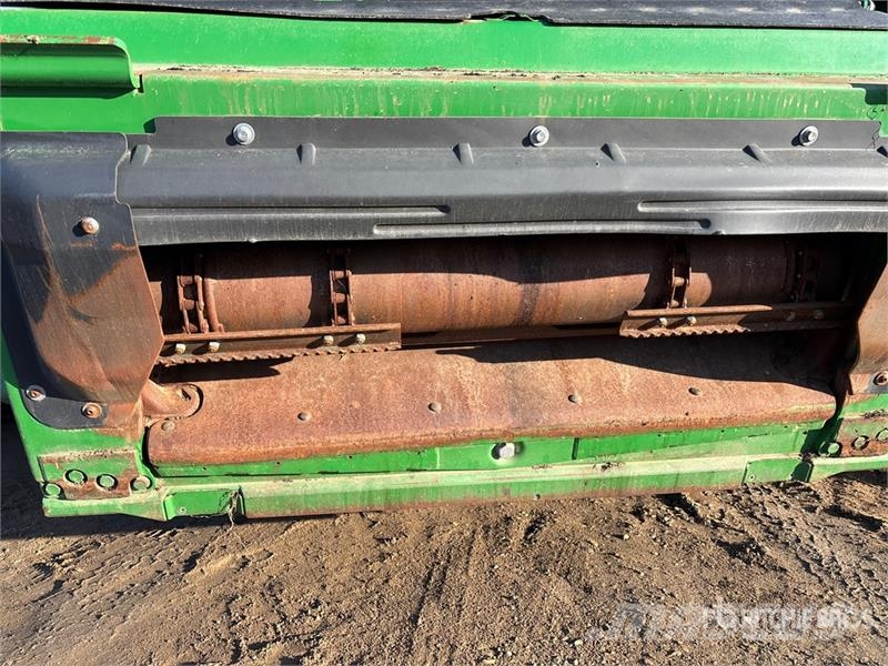 John Deere S780 Combine Harvester حصادات