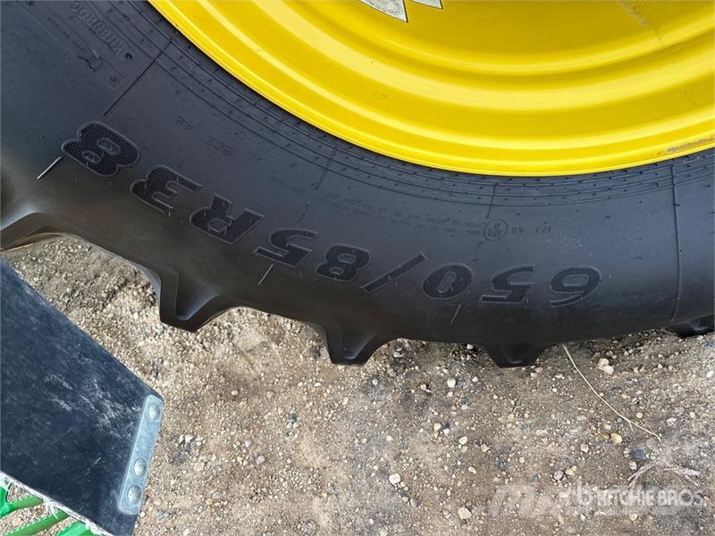 John Deere S780 Combine Harvester حصادات