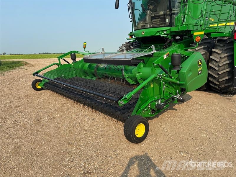 John Deere S780 Combine Harvester コンバイン