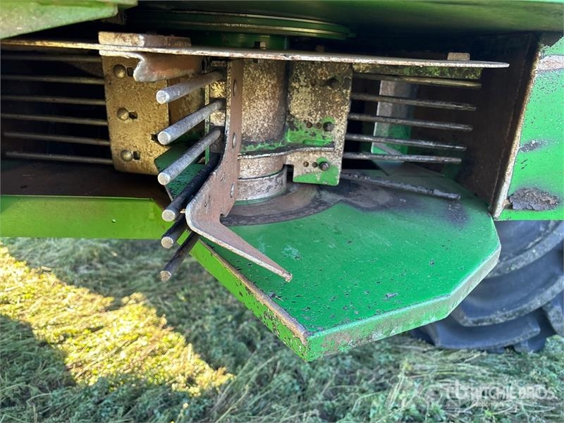 John Deere S790 4x4 Combine Harvester Combine harvesters