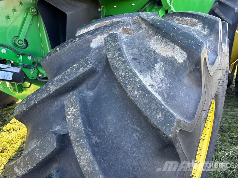 John Deere S790 4x4 Combine Harvester Combine harvesters