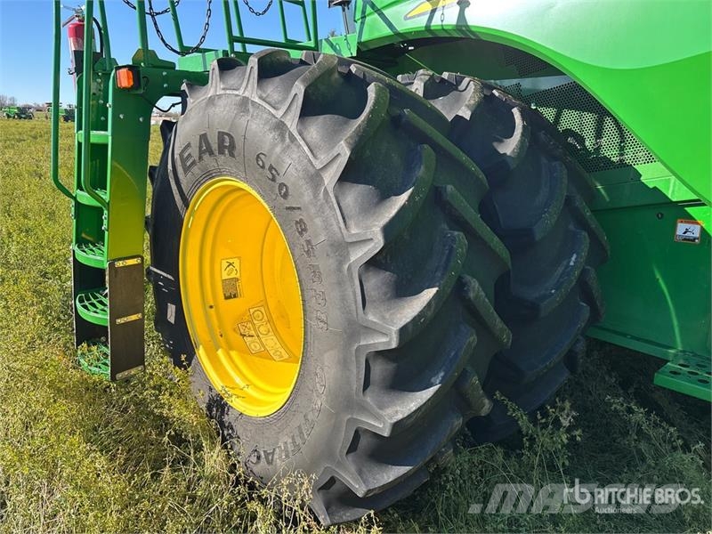 John Deere S790 4x4 Combine Harvester Combine harvesters