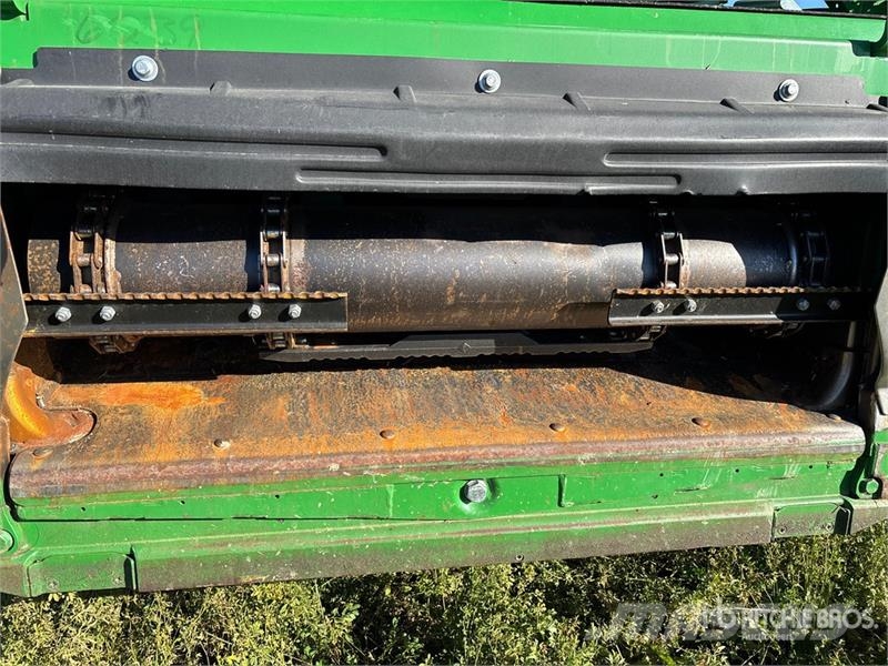 John Deere S790 4x4 Combine Harvester Combine harvesters