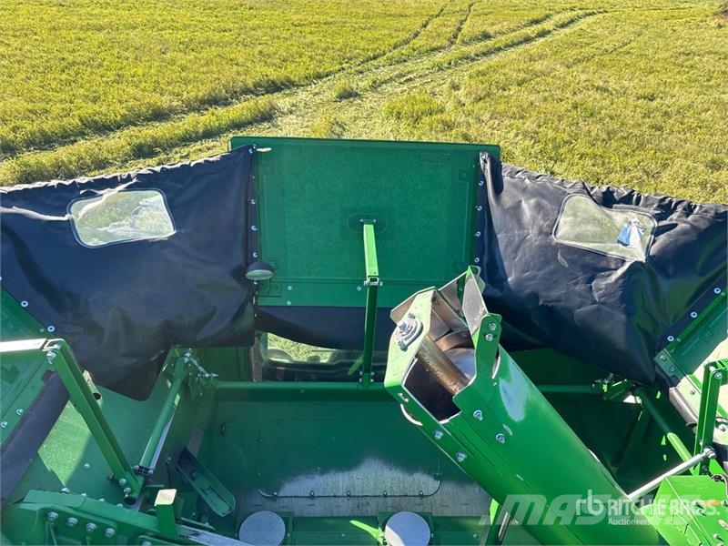 John Deere S790 4x4 Combine Harvester Combine harvesters