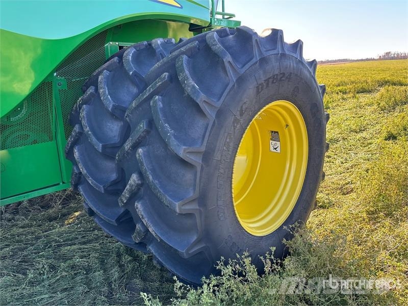 John Deere S790 4x4 Combine Harvester Combine harvesters