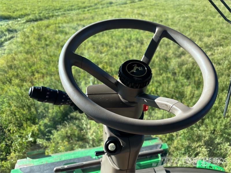 John Deere S790 4x4 Combine Harvester Combine harvesters