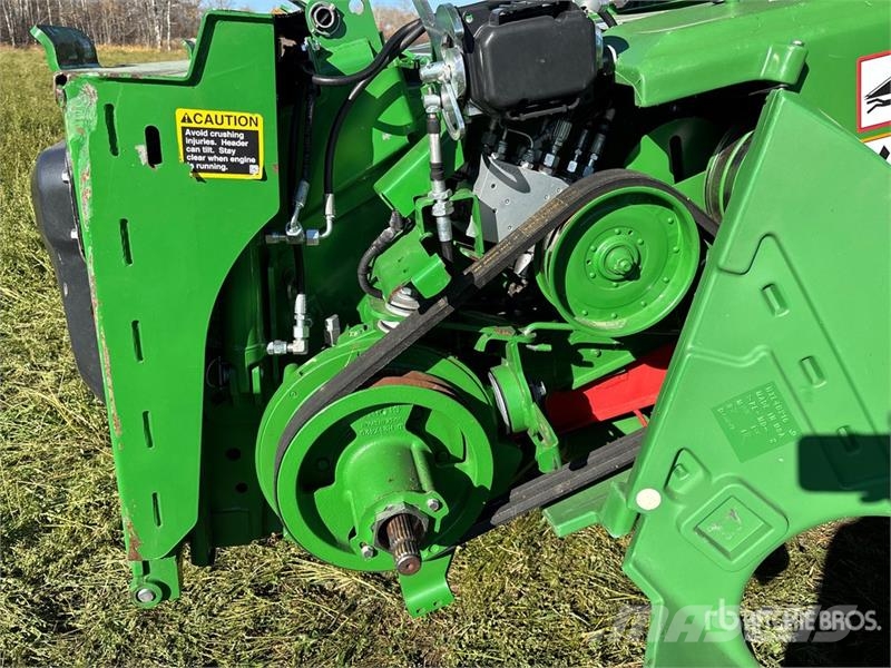 John Deere S790 4x4 Combine Harvester Combine harvesters