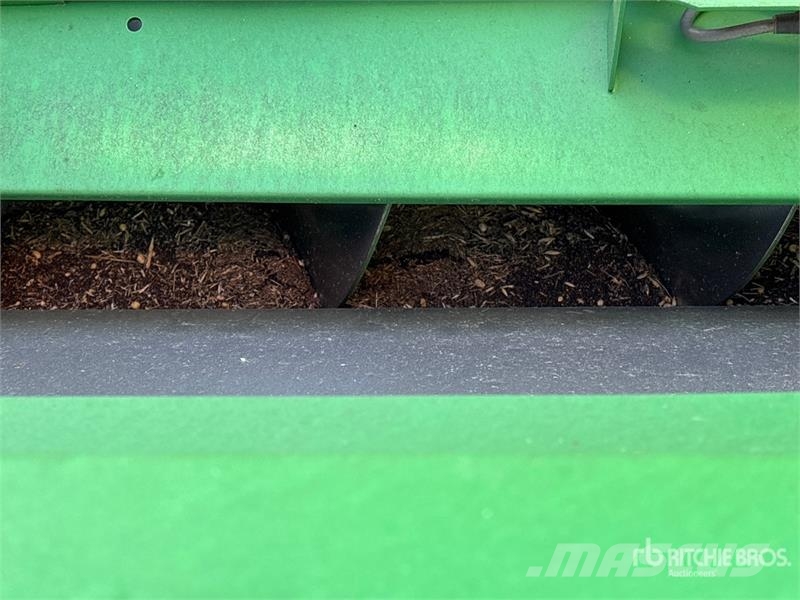 John Deere S790 4x4 Combine Harvester Combine harvesters