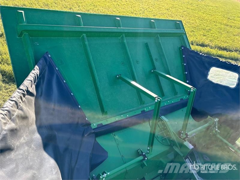 John Deere S790 4x4 Combine Harvester Combine harvesters