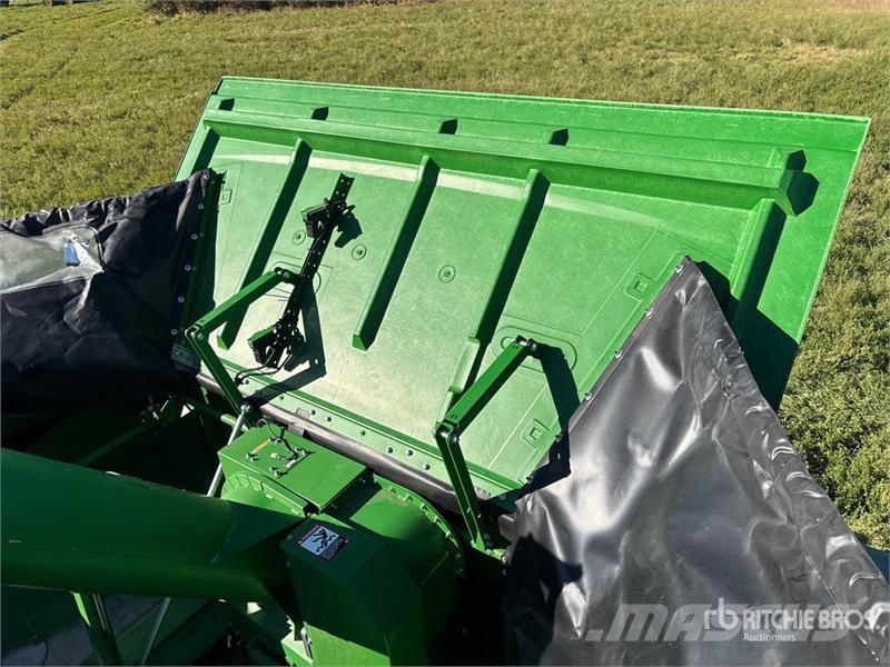 John Deere S790 4x4 Combine Harvester Combine harvesters