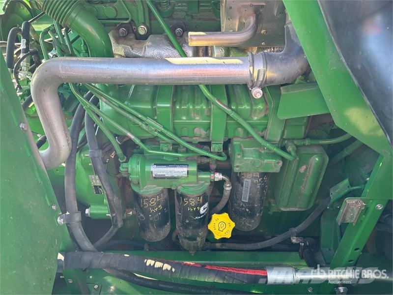 John Deere S790 4x4 Combine Harvester Combine harvesters