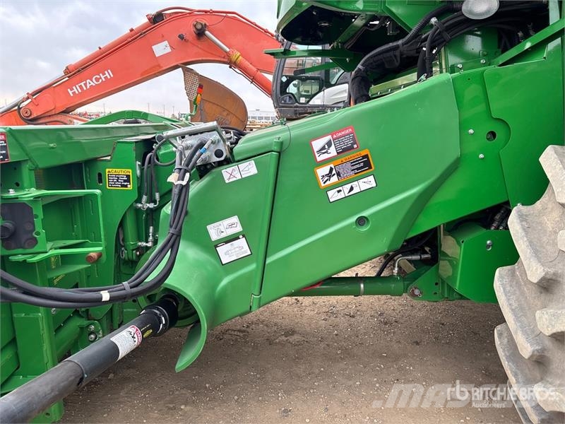 John Deere S790 Combine Harvester Skurtreskere