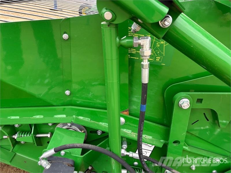John Deere S790 Combine Harvester 聯合收穫機