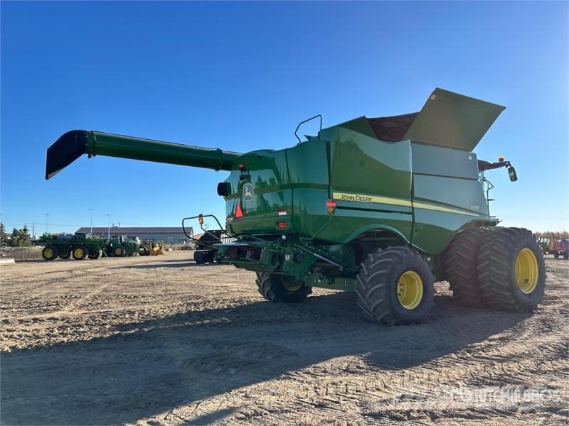 John Deere S790 Combine Harvester Θεριζοαλωνιστικές μηχανές